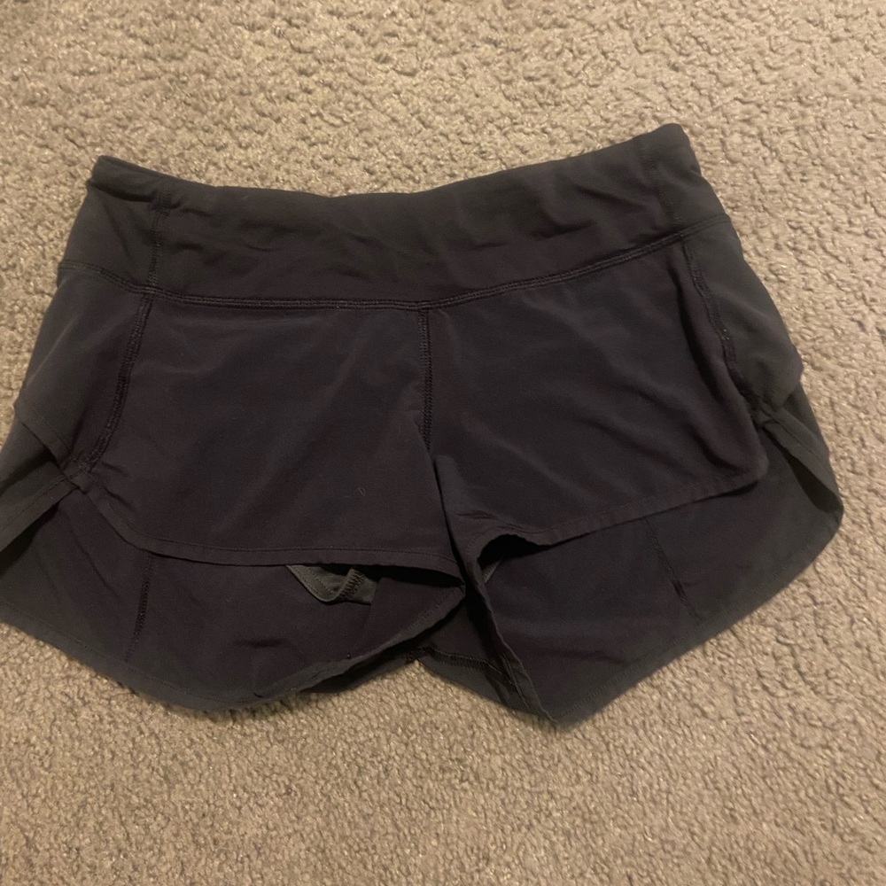 Lululemon speed up short 2.5 inch Size 4